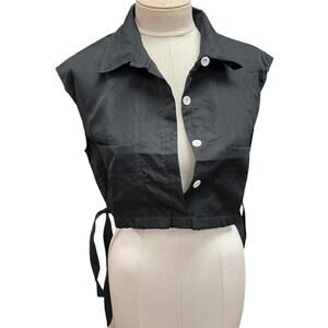 Black cropped button up shirt